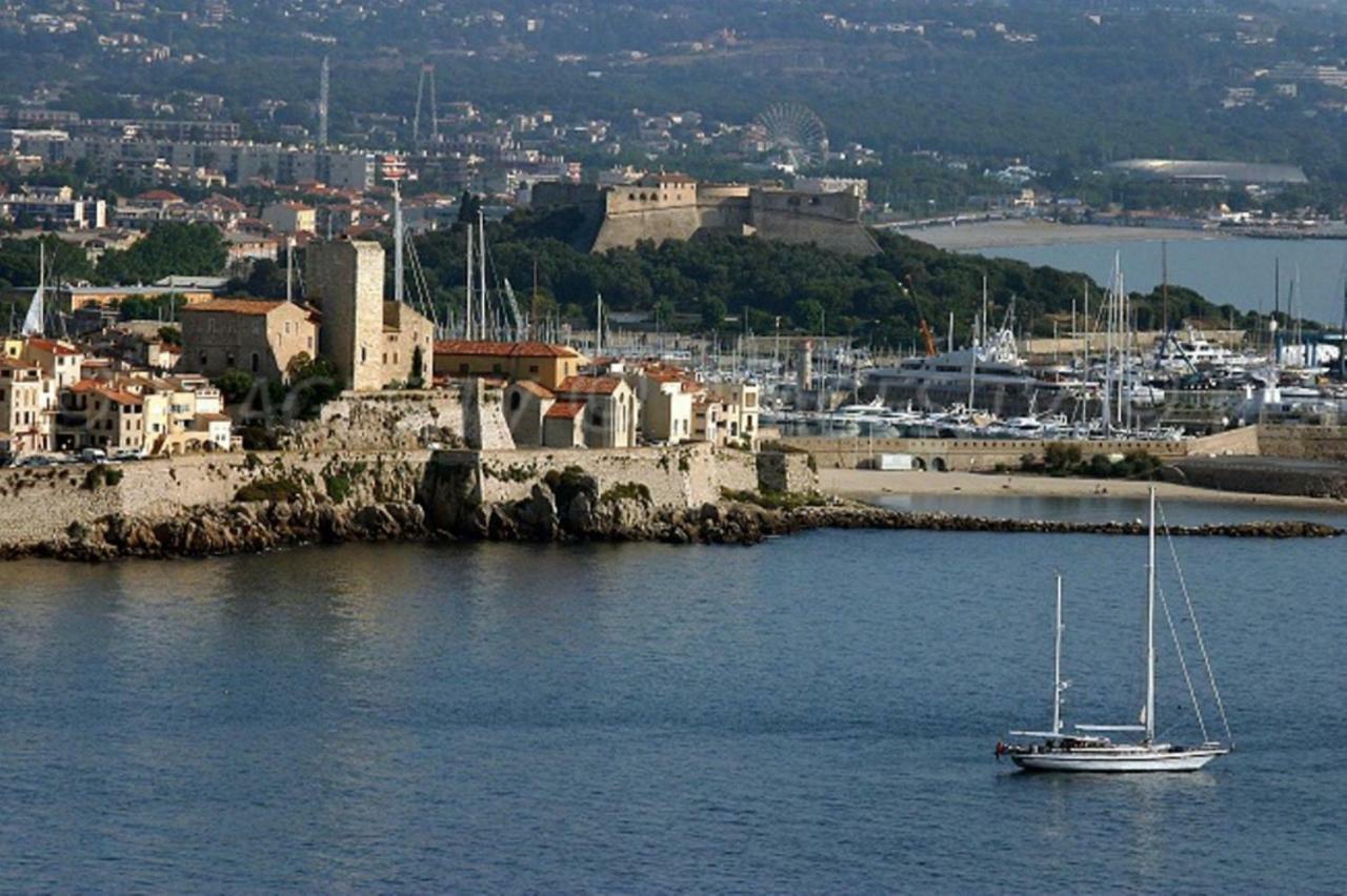 Glamorgan Αντίμπ Εξωτερικό φωτογραφία
